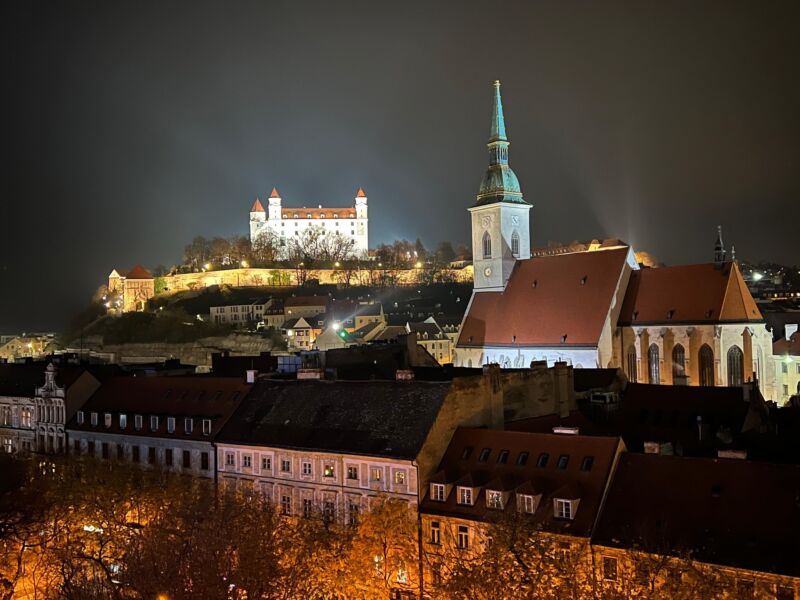 Image for the Tweet beginning: 💬 “Bausparkassen make housing affordable